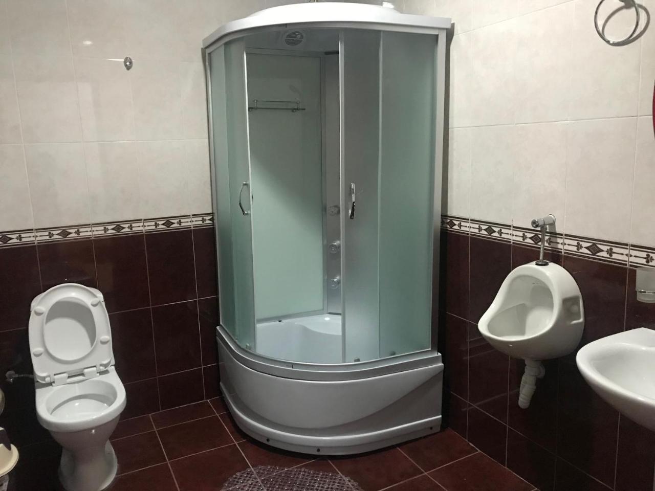 Hotel Caucasus Tbilisi Eksteriør bilde