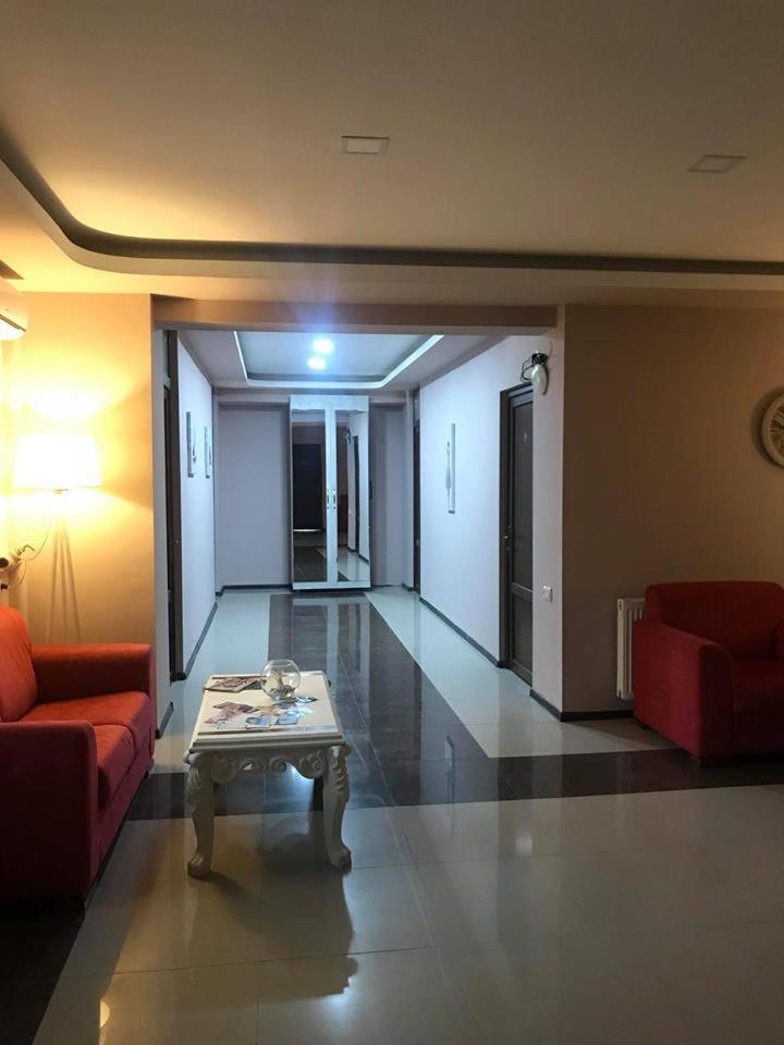 Hotel Caucasus Tbilisi Eksteriør bilde